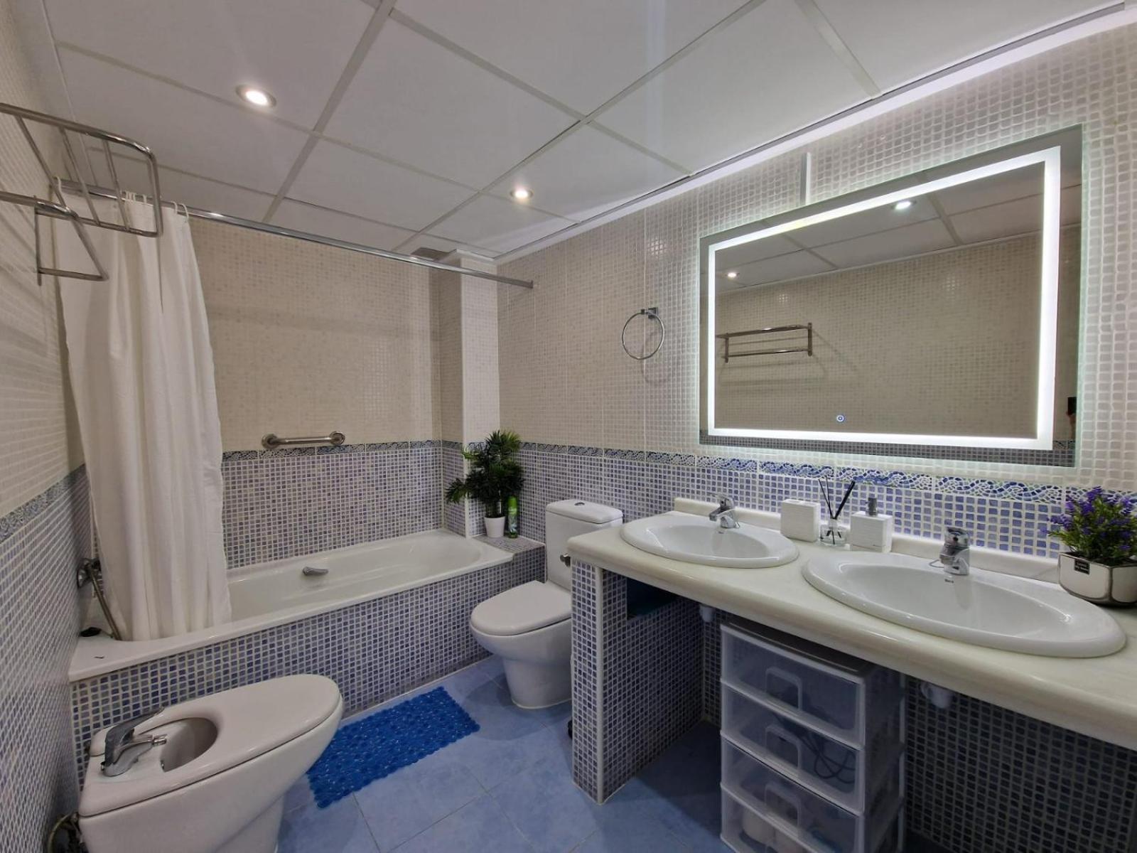Vista Corazon Apartment Benidorm Luaran gambar